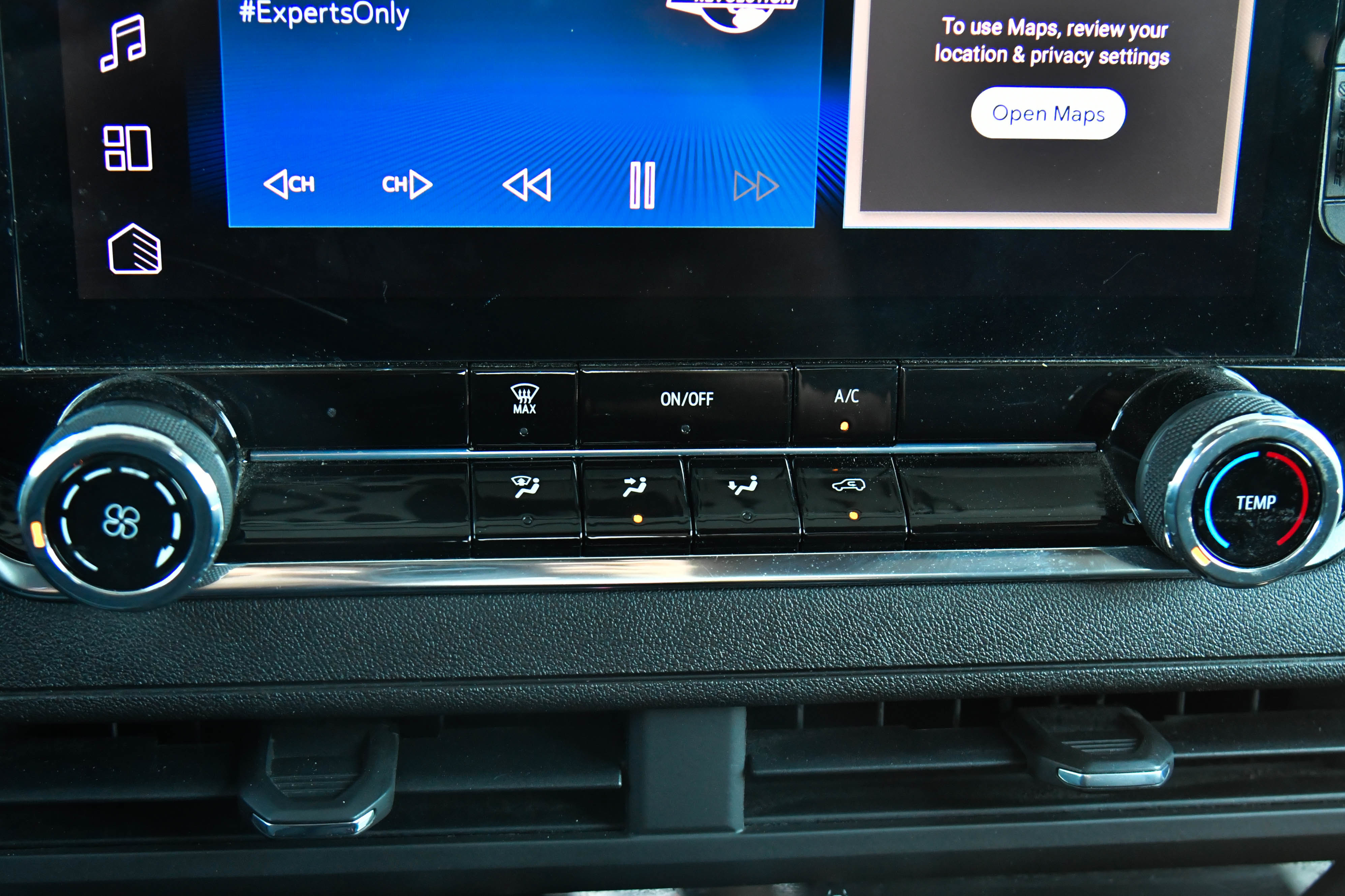 Used 2023 Chevrolet Colorado W/T image 26