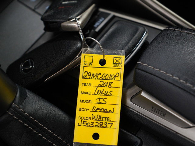 Used 2018 Lexus IS 300 AWD w/ Comfort Package image 28