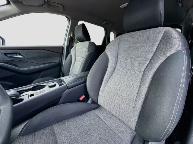 Used 2022 Nissan Rogue SV AWD/4WD image 24
