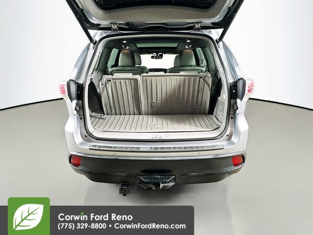 Used 2015 Toyota Highlander Limited Platinum AWD/4WD image 28