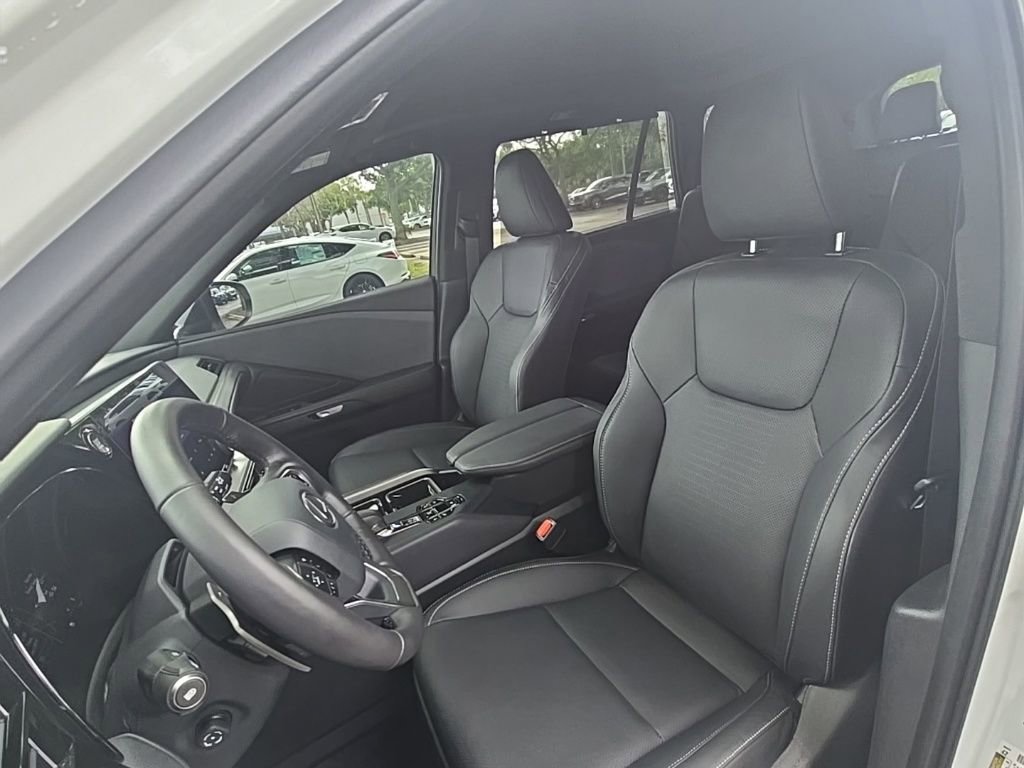 Used 2025 Lexus TX 350 AWD w/ Technology Package image 16
