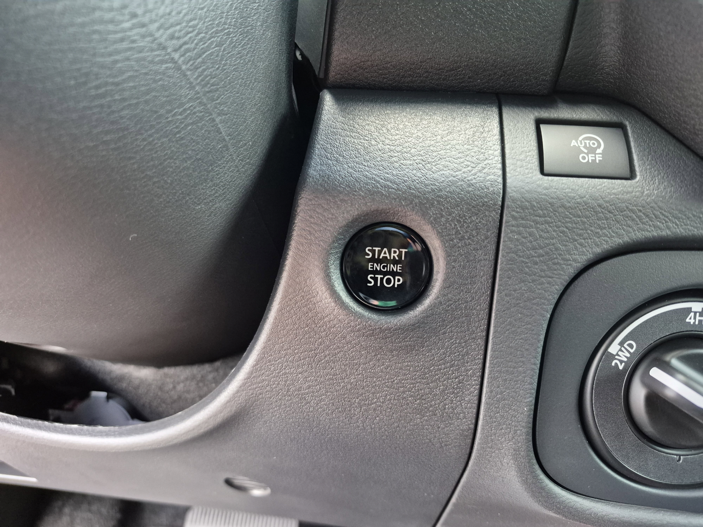 New 2026 Nissan Frontier PRO-4X w/ Pro-4x Convenience Package AWD/4WD image 33