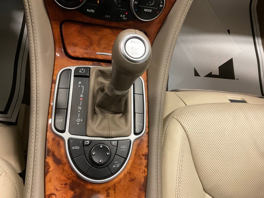 Used 2009 Mercedes-Benz SL 550 image 26