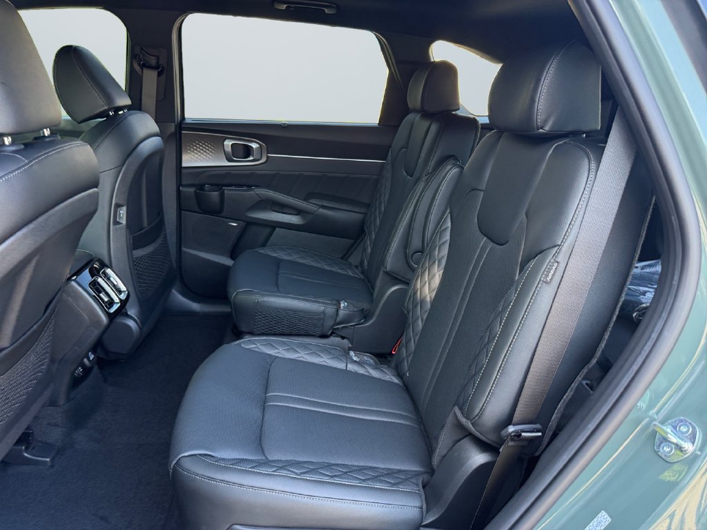 New 2026 Kia Sorento SX Prestige AWD/4WD image 13