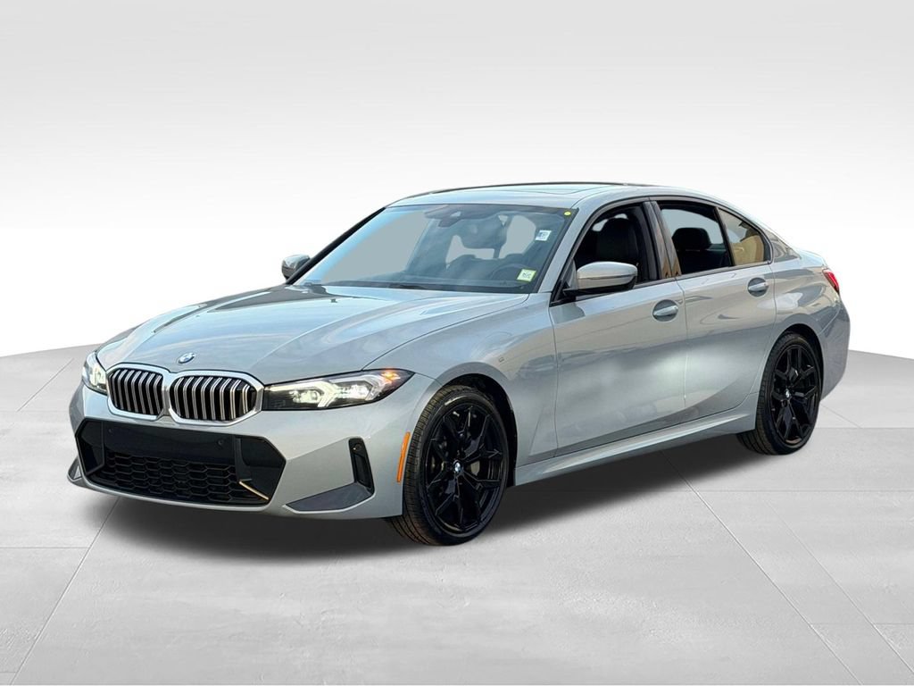 Used 2026 BMW 330i xDrive Sedan AWD/4WD image 3