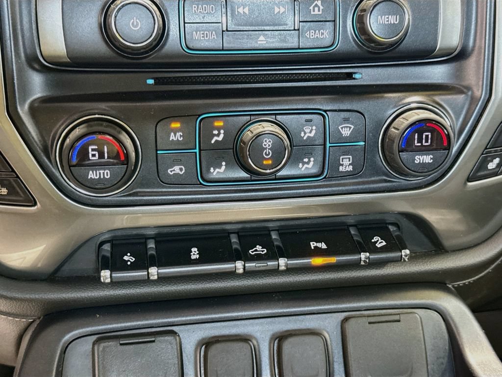 Used 2019 Chevrolet Silverado 2500 LTZ w/ Midnight Edition AWD/4WD image 15