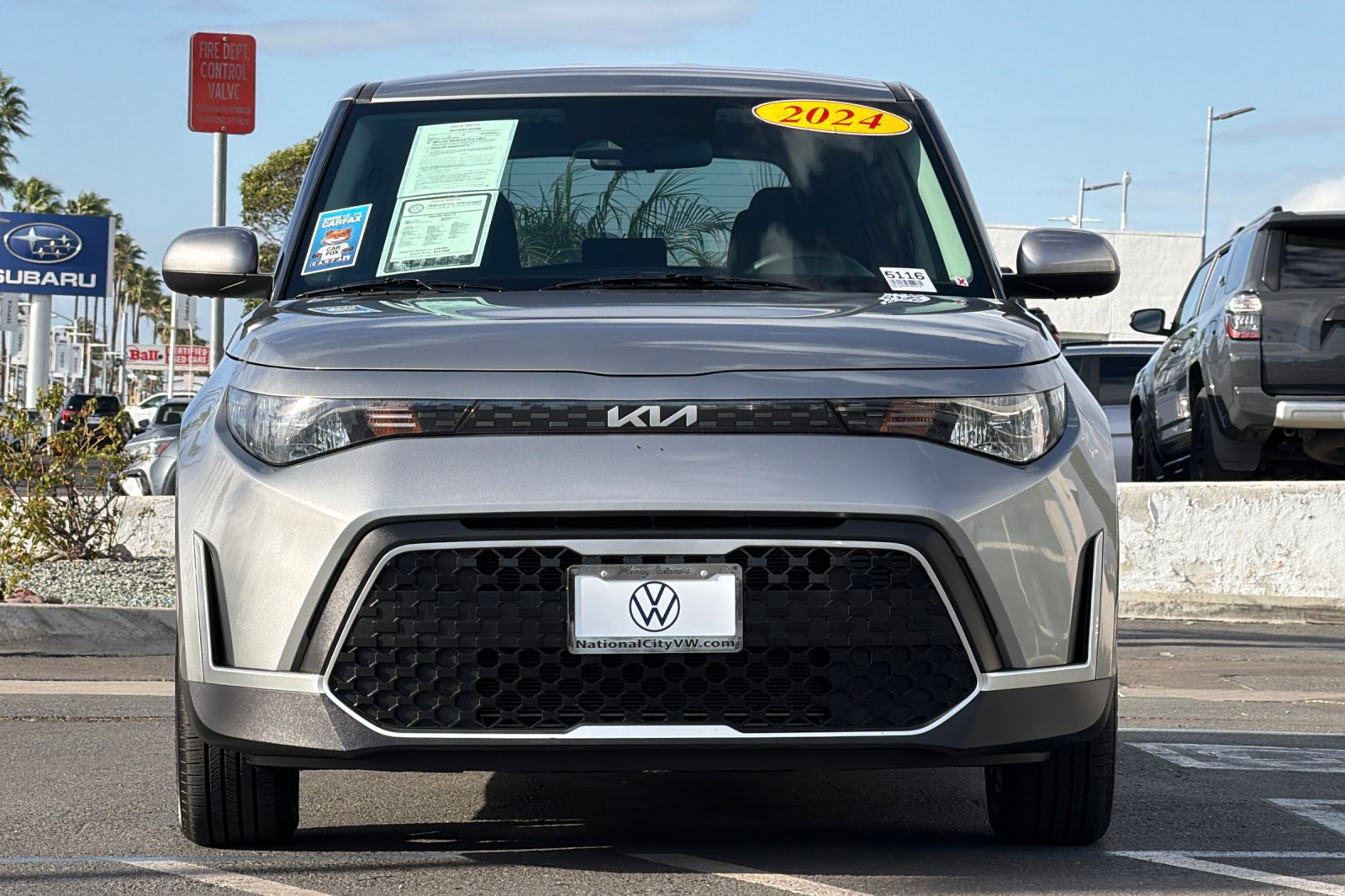 Used 2024 Kia Soul LX w/ LX Technology Package FWD image 9