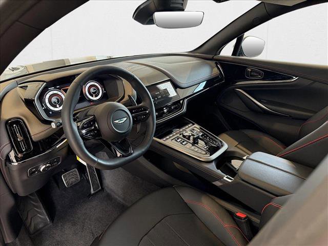 New 2025 Aston Martin DBX 707 image 10