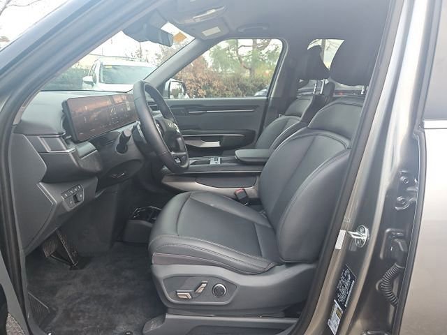 Used 2024 Kia EV9 Light Long Range image 5