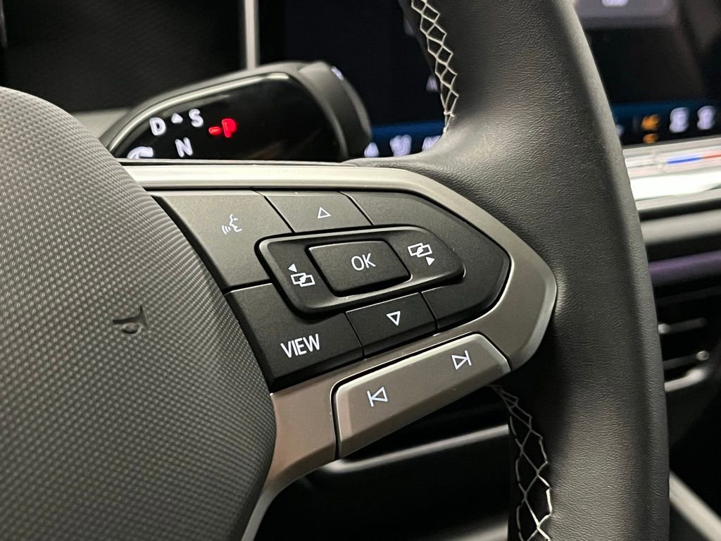 New 2026 Volkswagen Tiguan SE FWD image 26