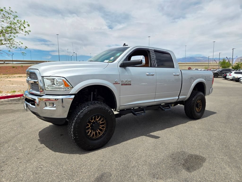 Used 2015 RAM 2500 Laramie AWD/4WD image 3