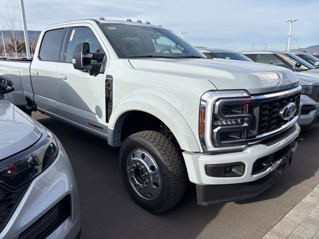 New 2026 Ford F450 Platinum w/ FX4 Off-Road Package