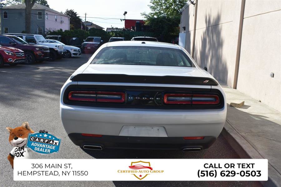 Used 2023 Dodge Challenger SXT w/ Cold Weather Group image 7