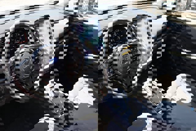 Certified 2025 Subaru Crosstrek 2.0i Premium image 16