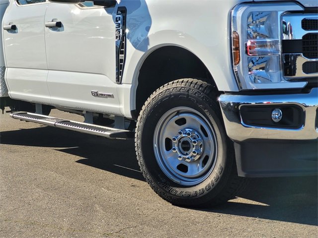 New 2025 Ford F350 XL w/ XL Chrome Package image 2