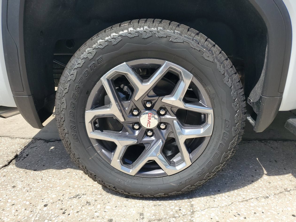 New 2026 GMC Sierra 1500 SLT w/ SLT Premium Package AWD/4WD image 6