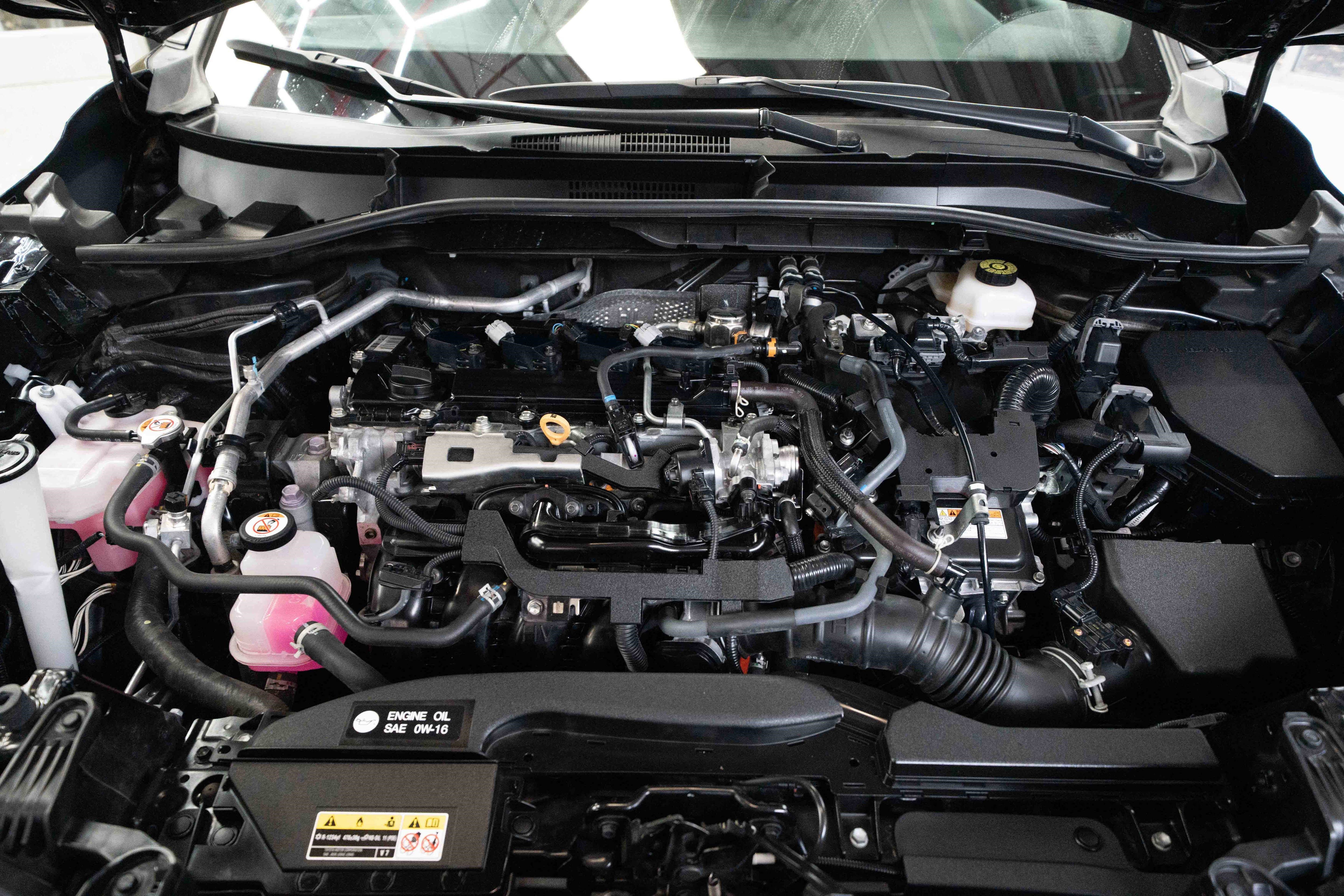 Used 2023 Toyota Corolla Cross SE image 31