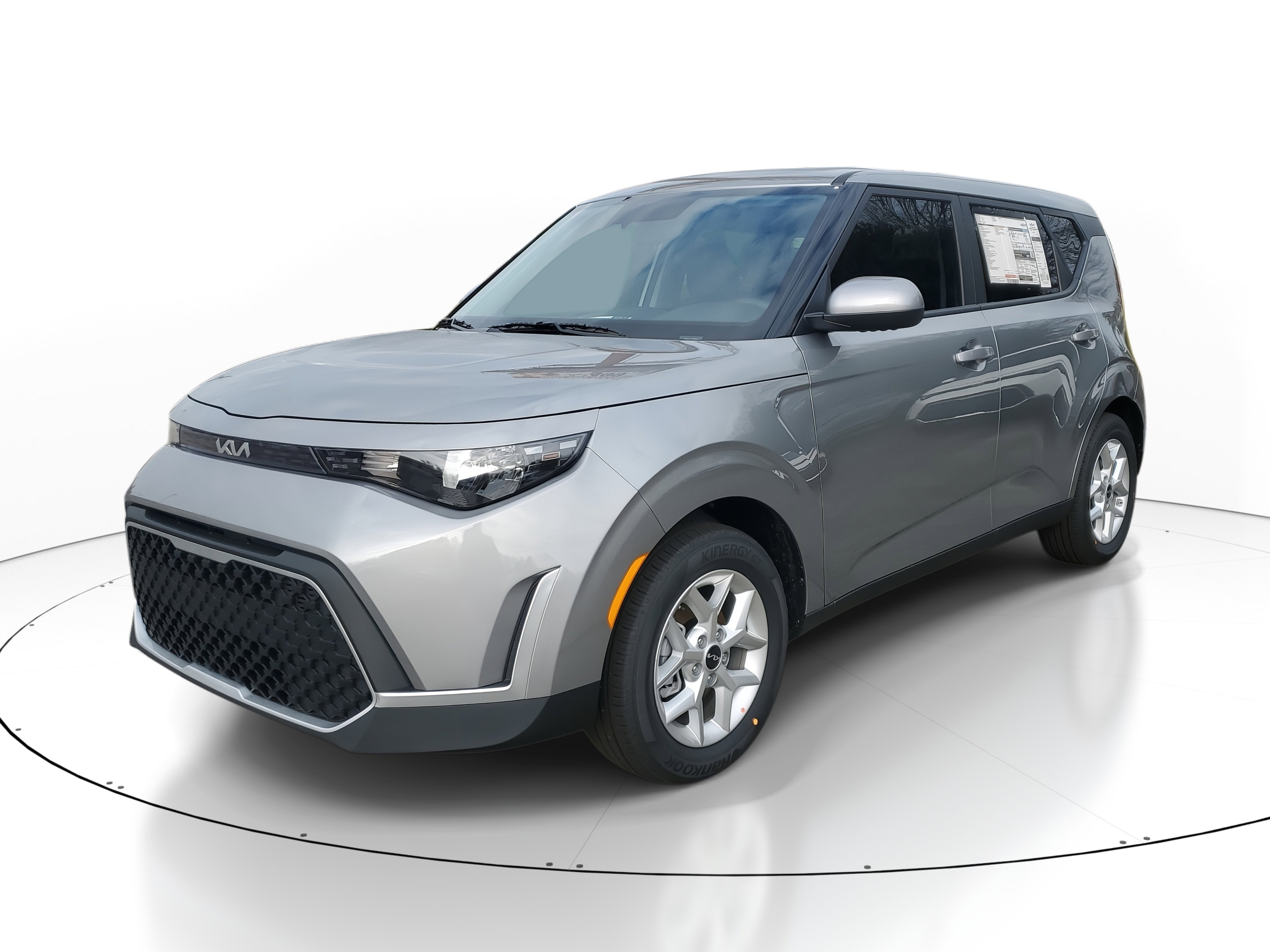 New 2025 Kia Soul LX image 3