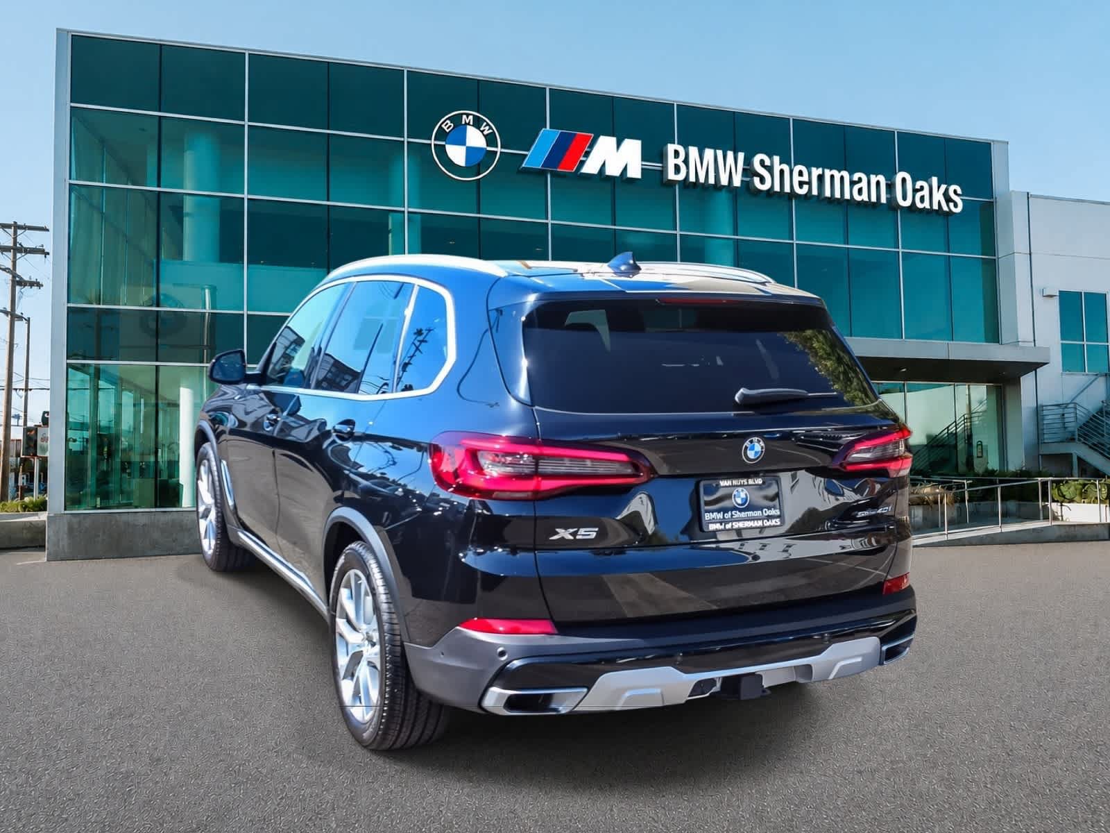 Used 2023 BMW X5 sDrive40i w/ Premium Package RWD image 5