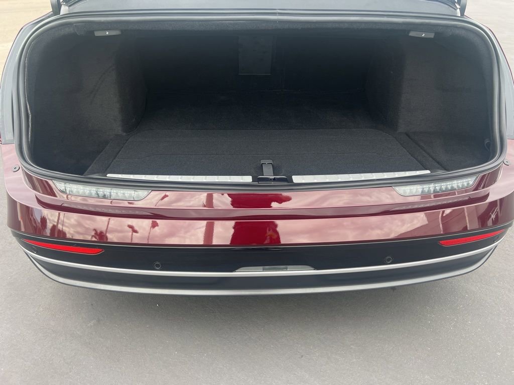 Used 2024 Lucid Air Touring image 47