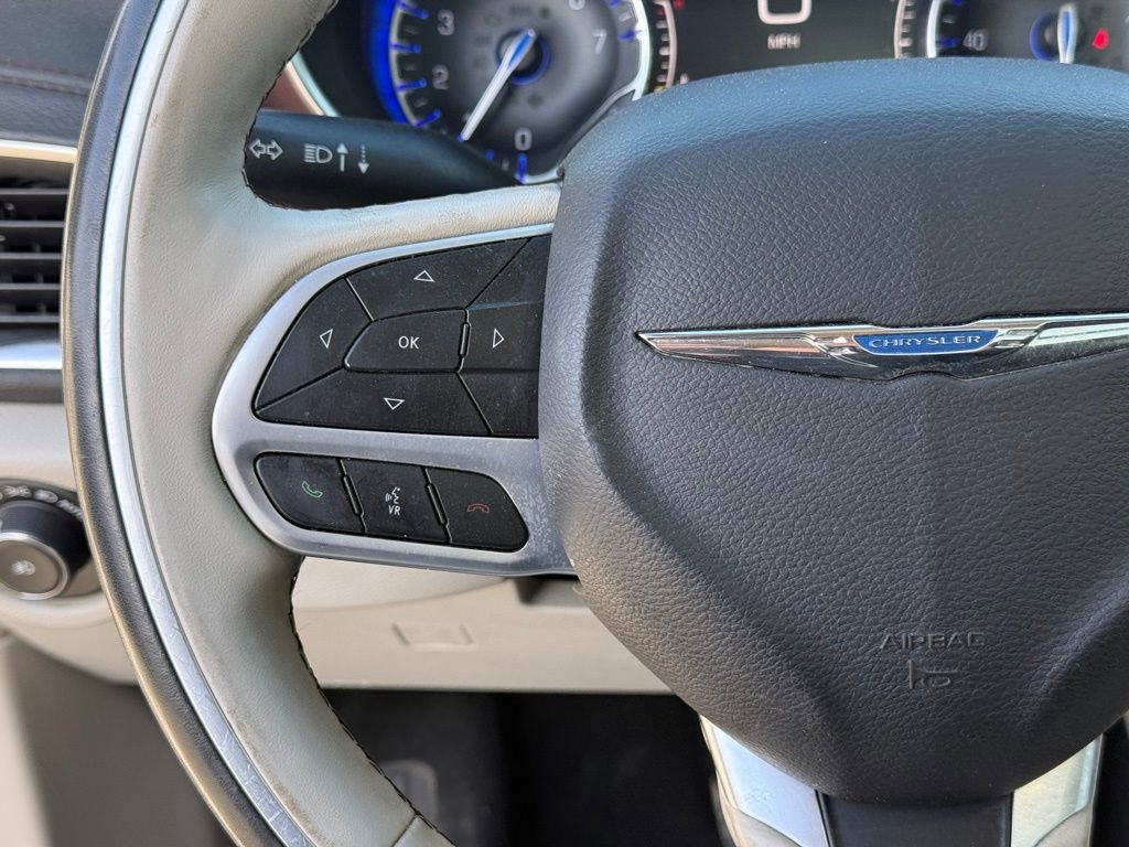 Used 2020 Chrysler Pacifica Limited image 15