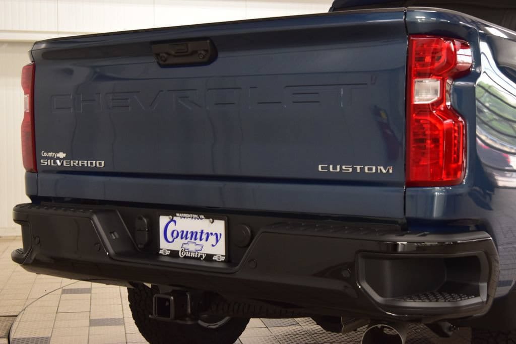 New 2026 Chevrolet Silverado 2500 Custom w/ Custom Value Package AWD/4WD image 22