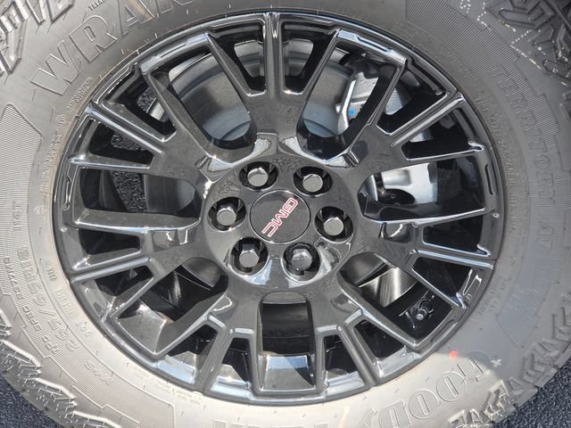 New 2026 GMC Acadia AT4 w/ Luxury Package AWD/4WD image 13