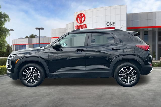 Used 2025 Chevrolet TrailBlazer LT FWD image 8