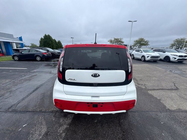 Used 2017 Kia Soul + w/ Designer's Package FWD image 5