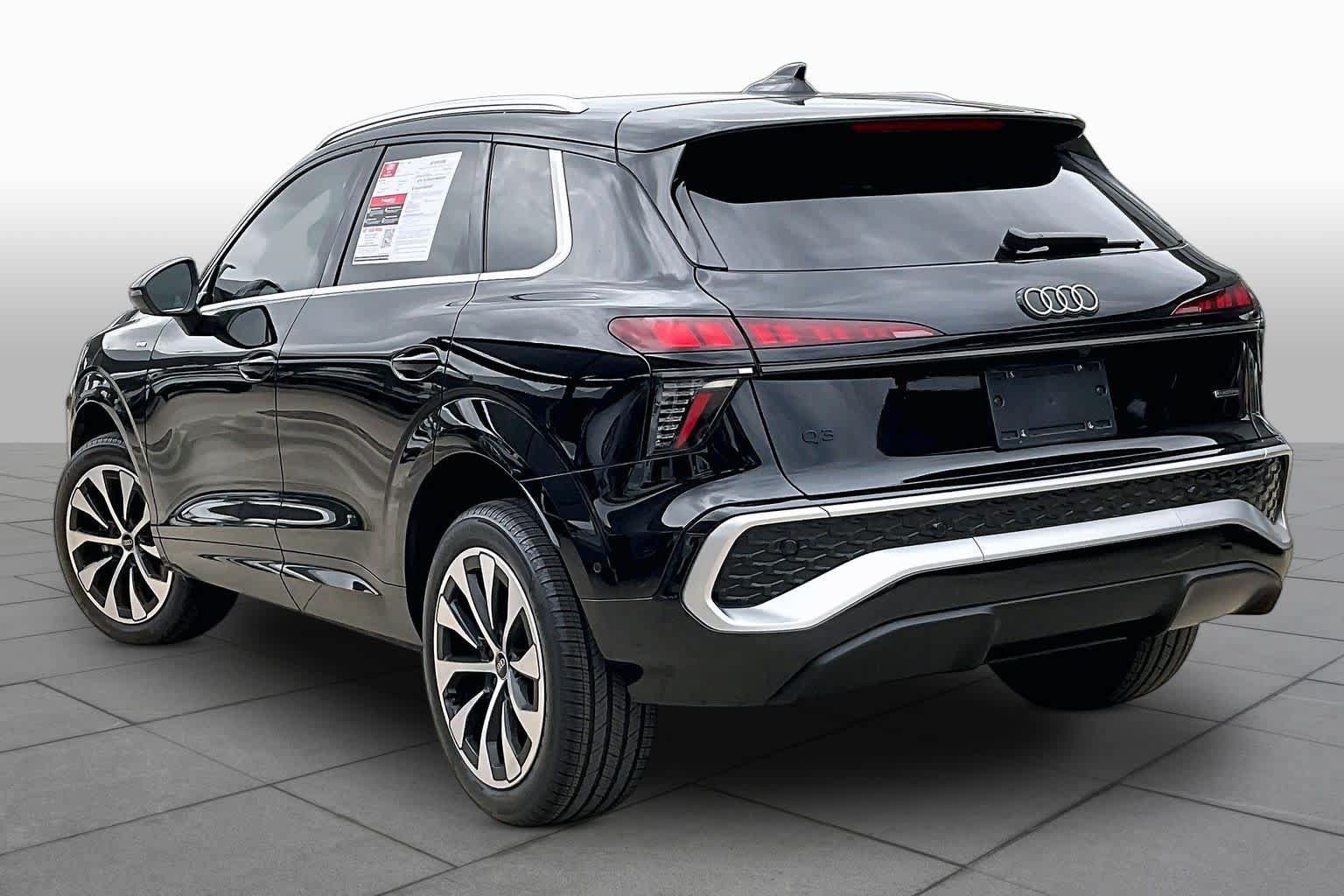 Used 2026 Audi Q3 quattro 2.0T AWD/4WD image 12