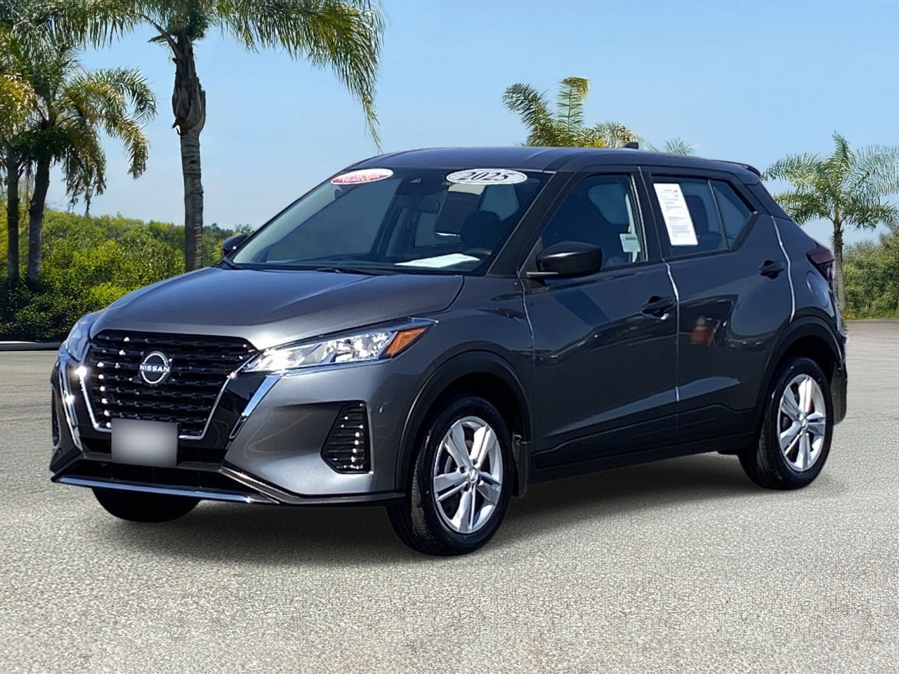 Certified 2025 Nissan Kicks Play S FWD image 2