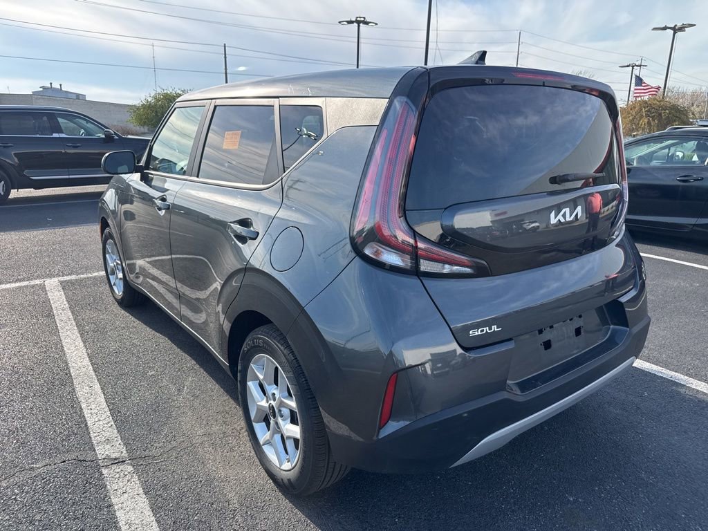 Used 2024 Kia Soul LX w/ Option Group 015 image 4