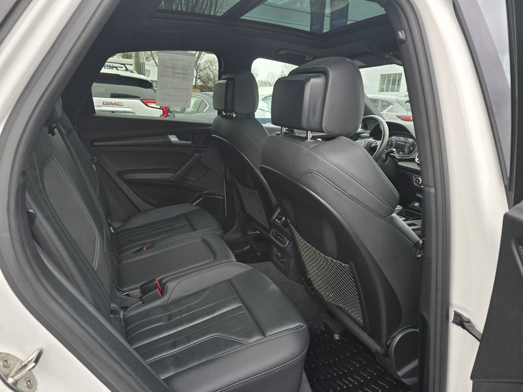 Used 2022 Audi Q5 2.0T Premium Plus w/ Premium Plus Package image 14