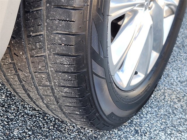 Used 2020 Buick Enclave Essence w/ Sound and Sites Package image 7