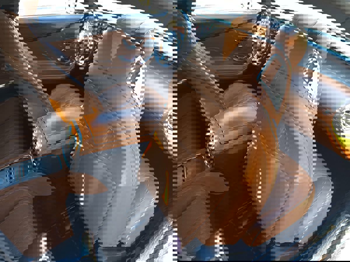 Used 2021 Mercedes-Benz S 560 4MATIC Coupe image 19