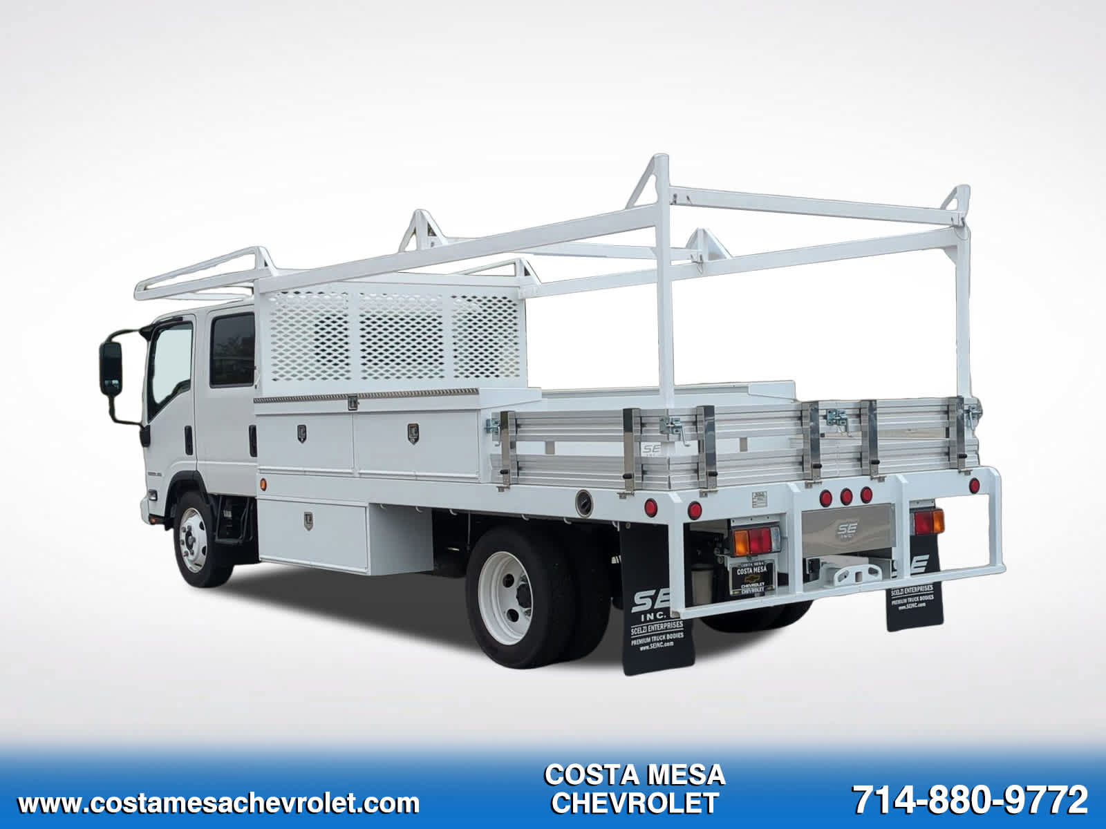New 2024 Chevrolet Low Cab Forward 5500XG RWD image 7