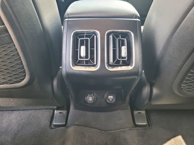 Used 2023 Kia Sorento LX FWD image 15