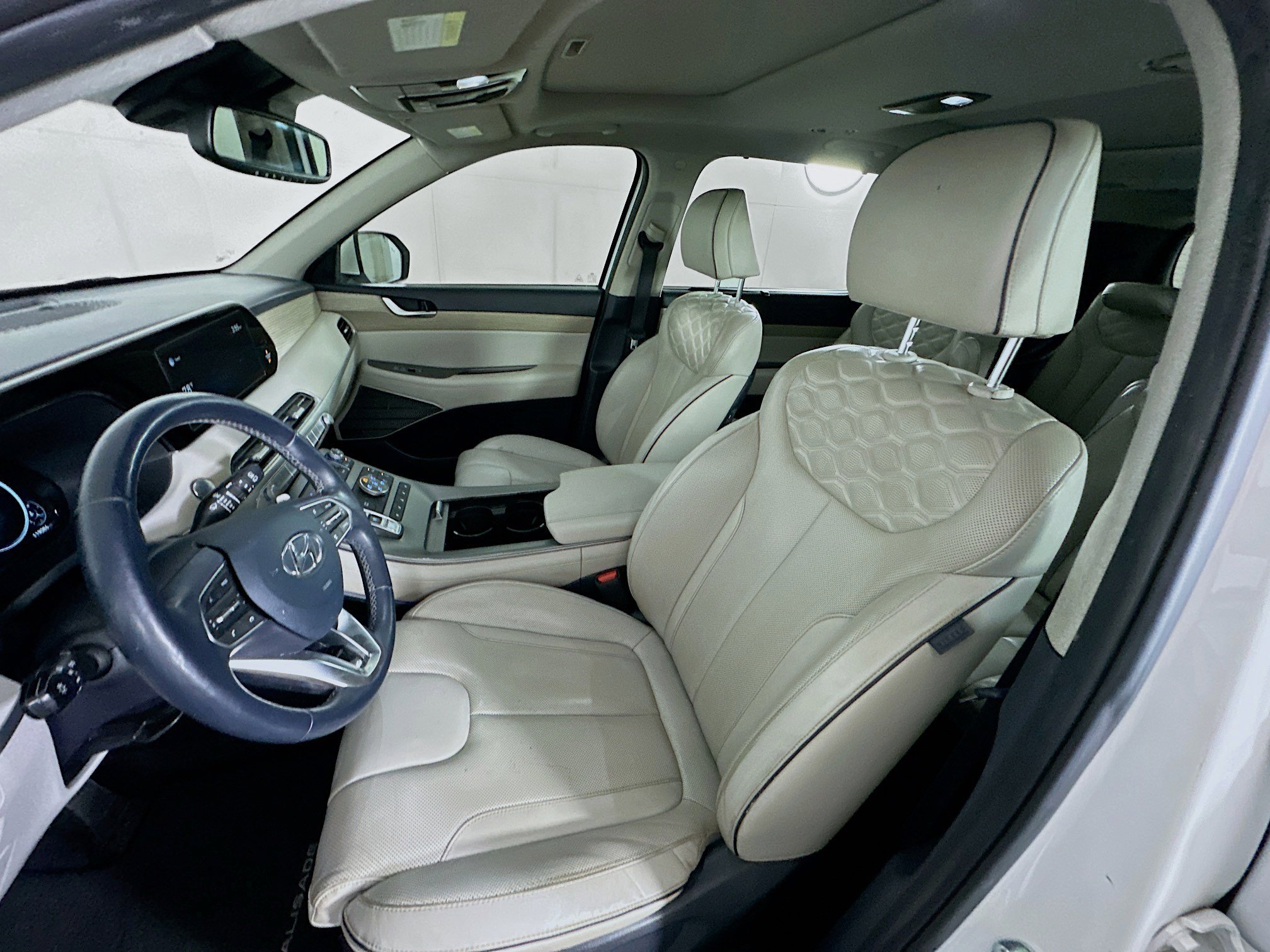 Used 2021 Hyundai Palisade Limited image 13