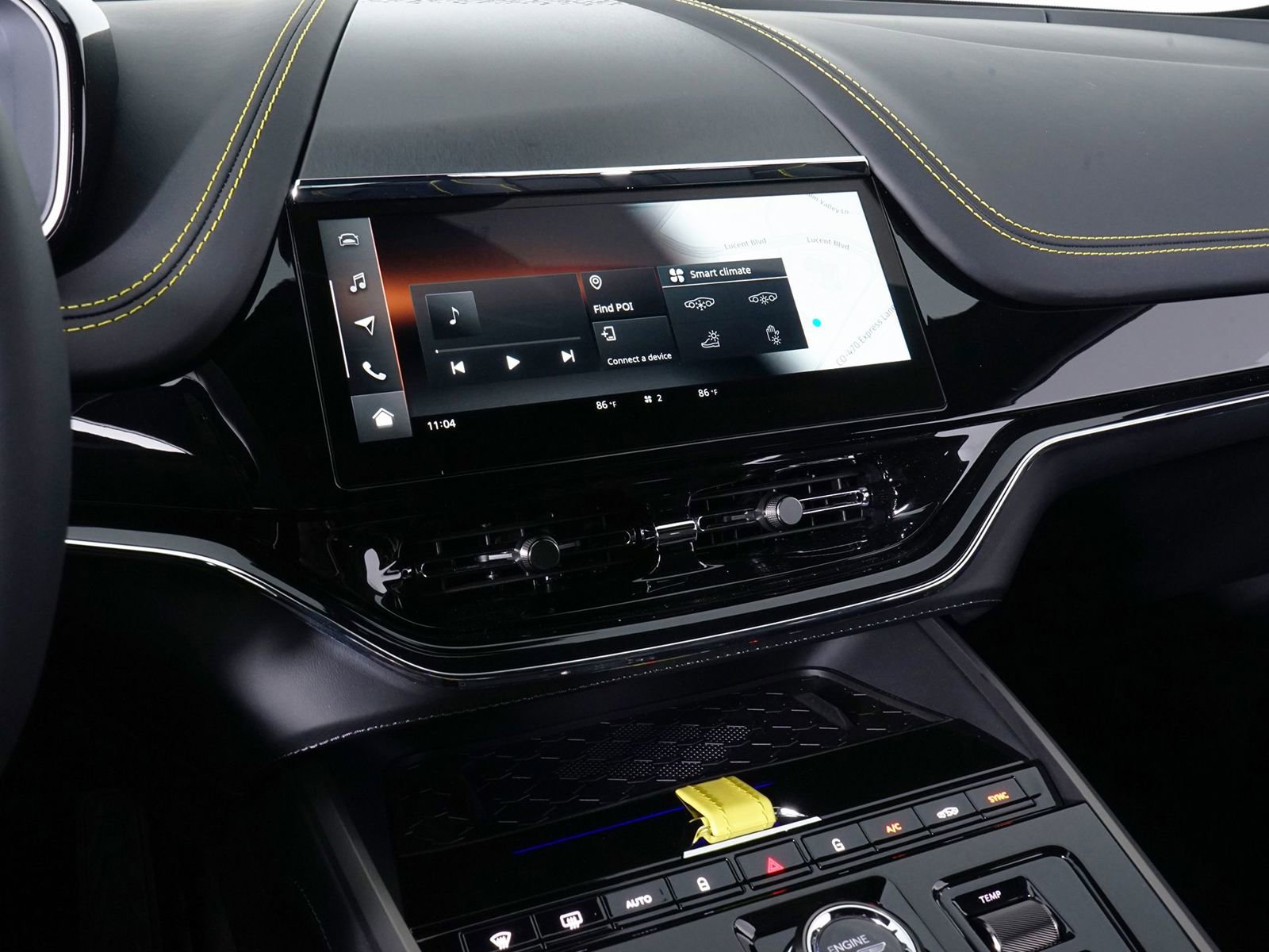 New 2026 Aston Martin DBX 707 image 24