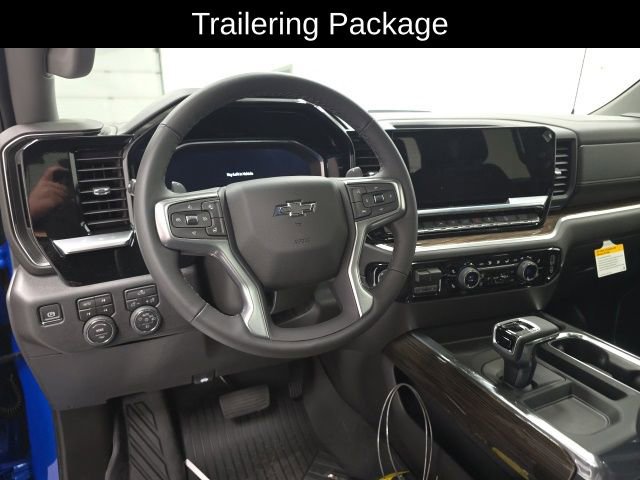 New 2026 Chevrolet Silverado 1500 LT Trail Boss w/ Dark Appearance Package image 11