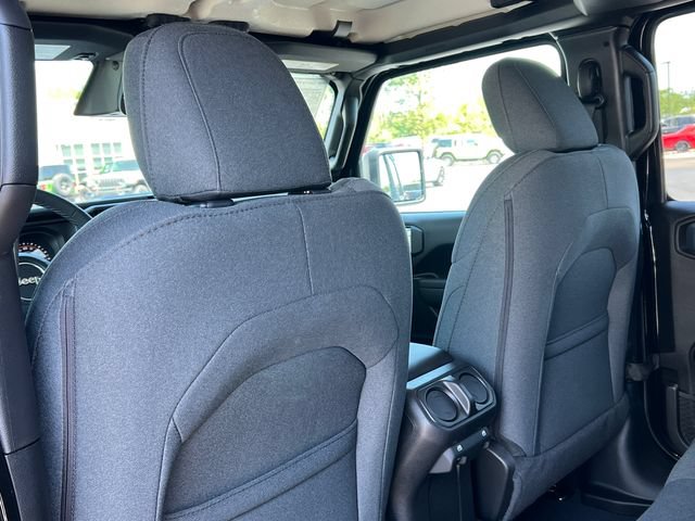New 2026 Jeep Gladiator Sport AWD/4WD image 31