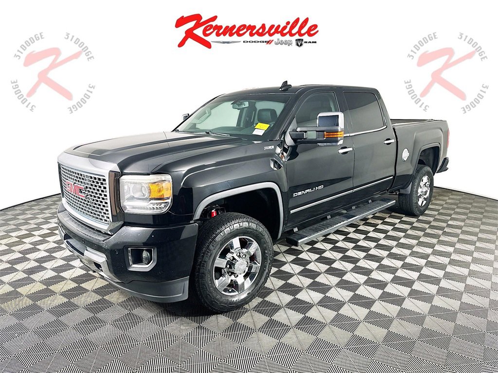 Used 2015 GMC Sierra 3500 Denali w/ Suspension Package, Off-Road image 3