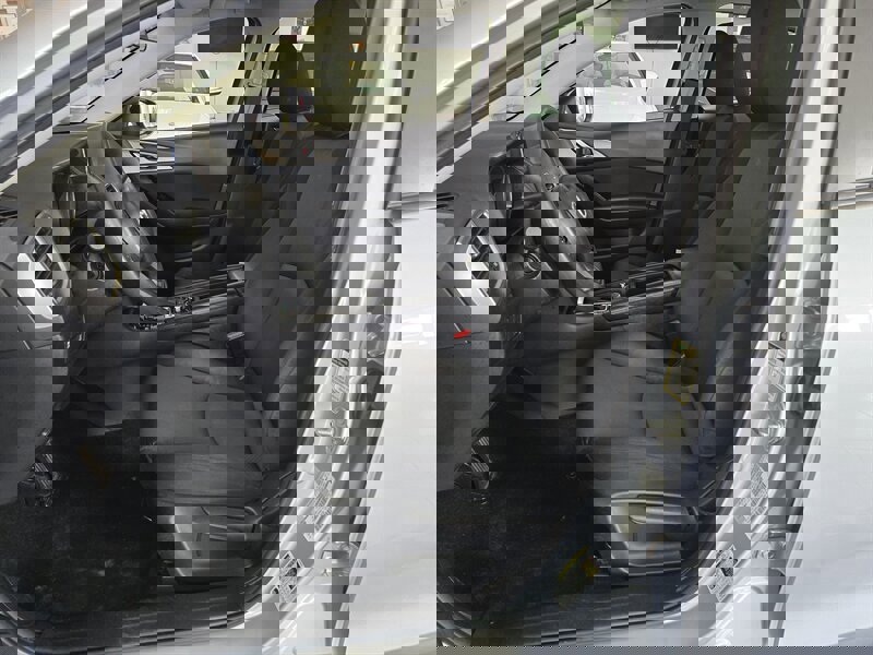 Used 2017 MAZDA MAZDA3 Sport image 8