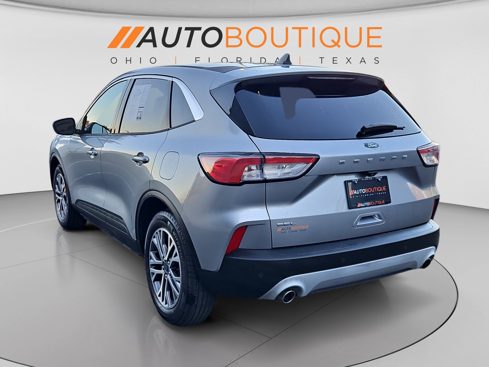 Used 2022 Ford Escape SEL FWD image 3
