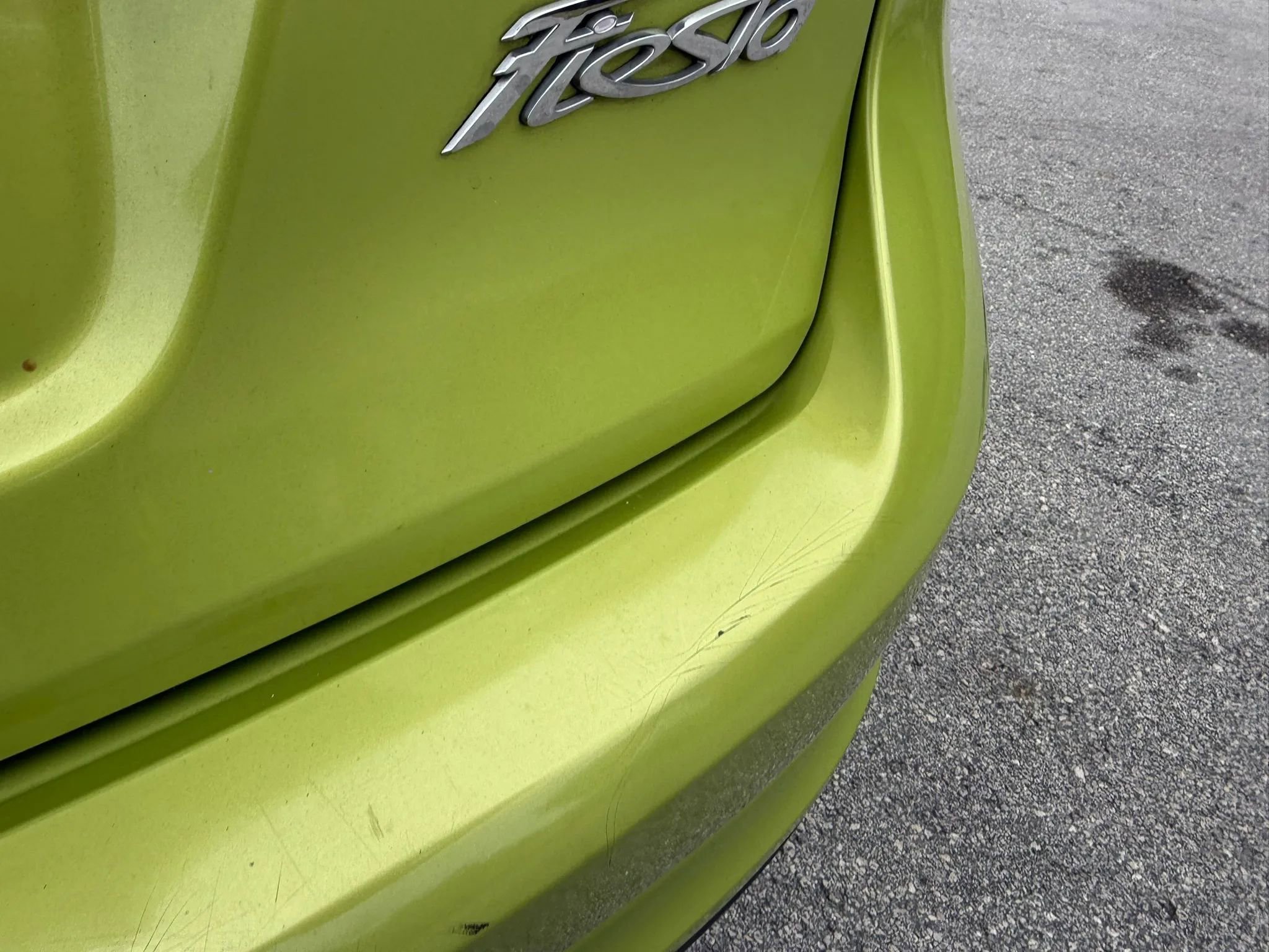 Used 2013 Ford Fiesta SE image 13