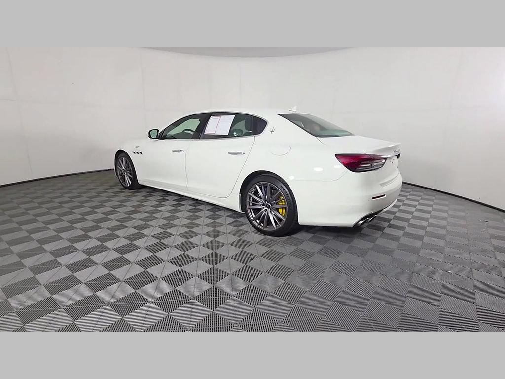 Used 2023 Maserati Quattroporte GT RWD image 42