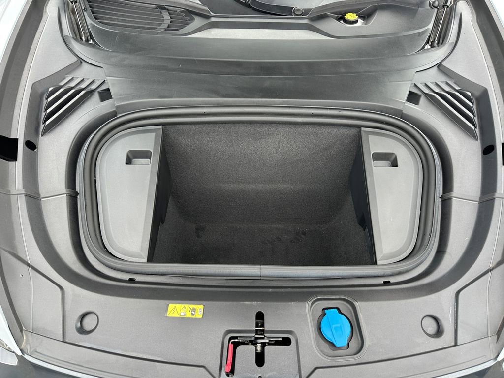 Used 2023 Audi e-tron GT Prestige image 23