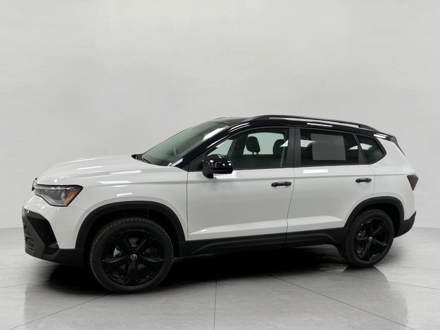 New 2026 Volkswagen Taos SE AWD/4WD image 37
