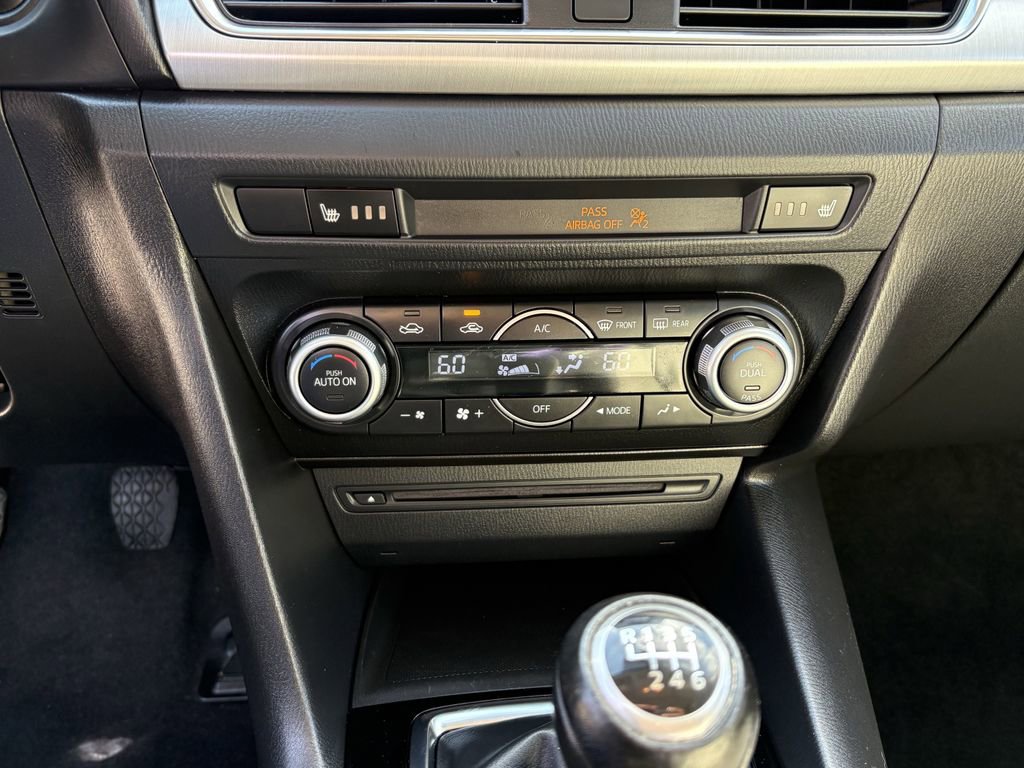 Used 2016 MAZDA MAZDA3 s Grand Touring image 19