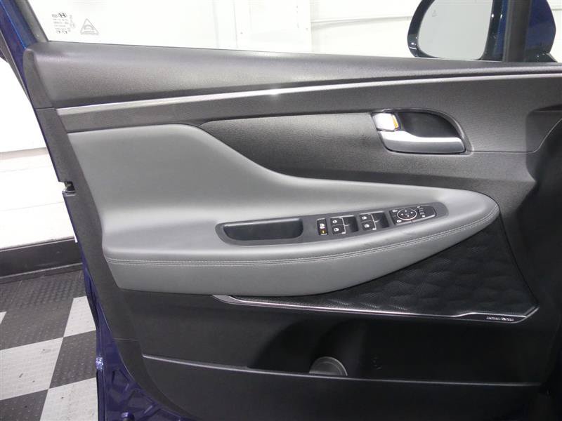 Used 2023 Hyundai Santa Fe SEL w/ Premium Package FWD image 18